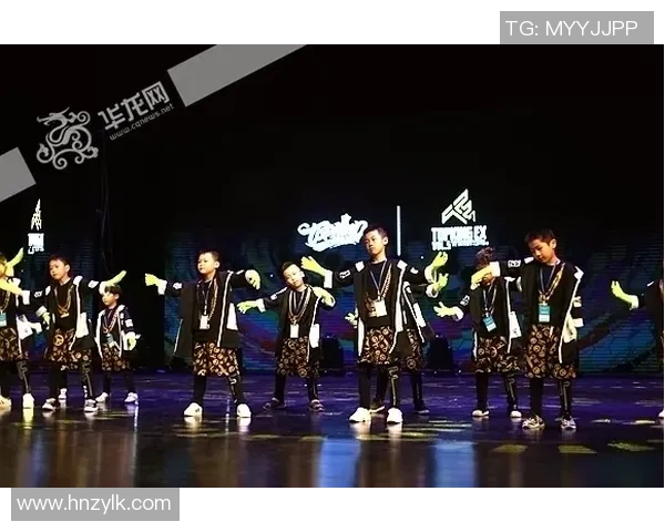 深圳街舞队的奋斗与荣耀：一段激情四溢的街舞纪实之旅